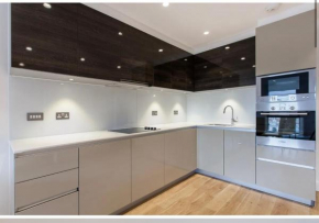 Homes, London